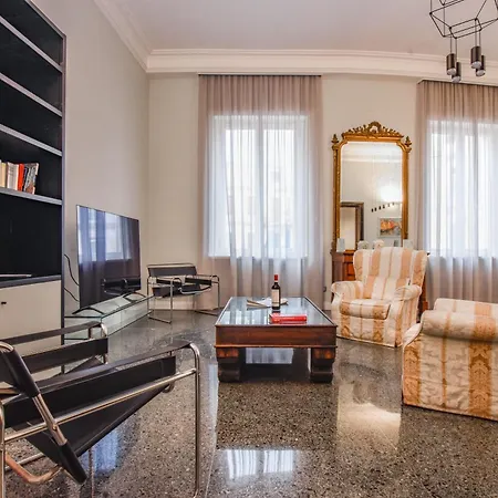 Mrbrown - Luxury Vaticano Rome